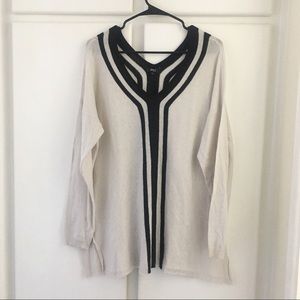 🚫SOLD🚫 Low V-neck  sweater